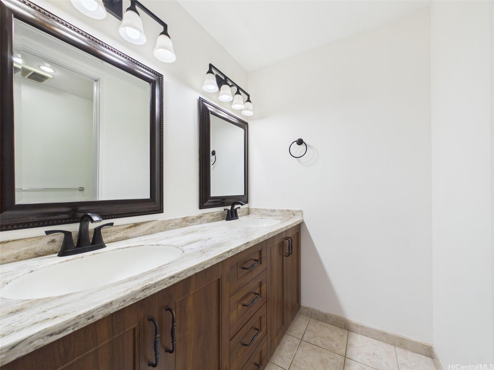 1015 Aoloa Place  Unit 451