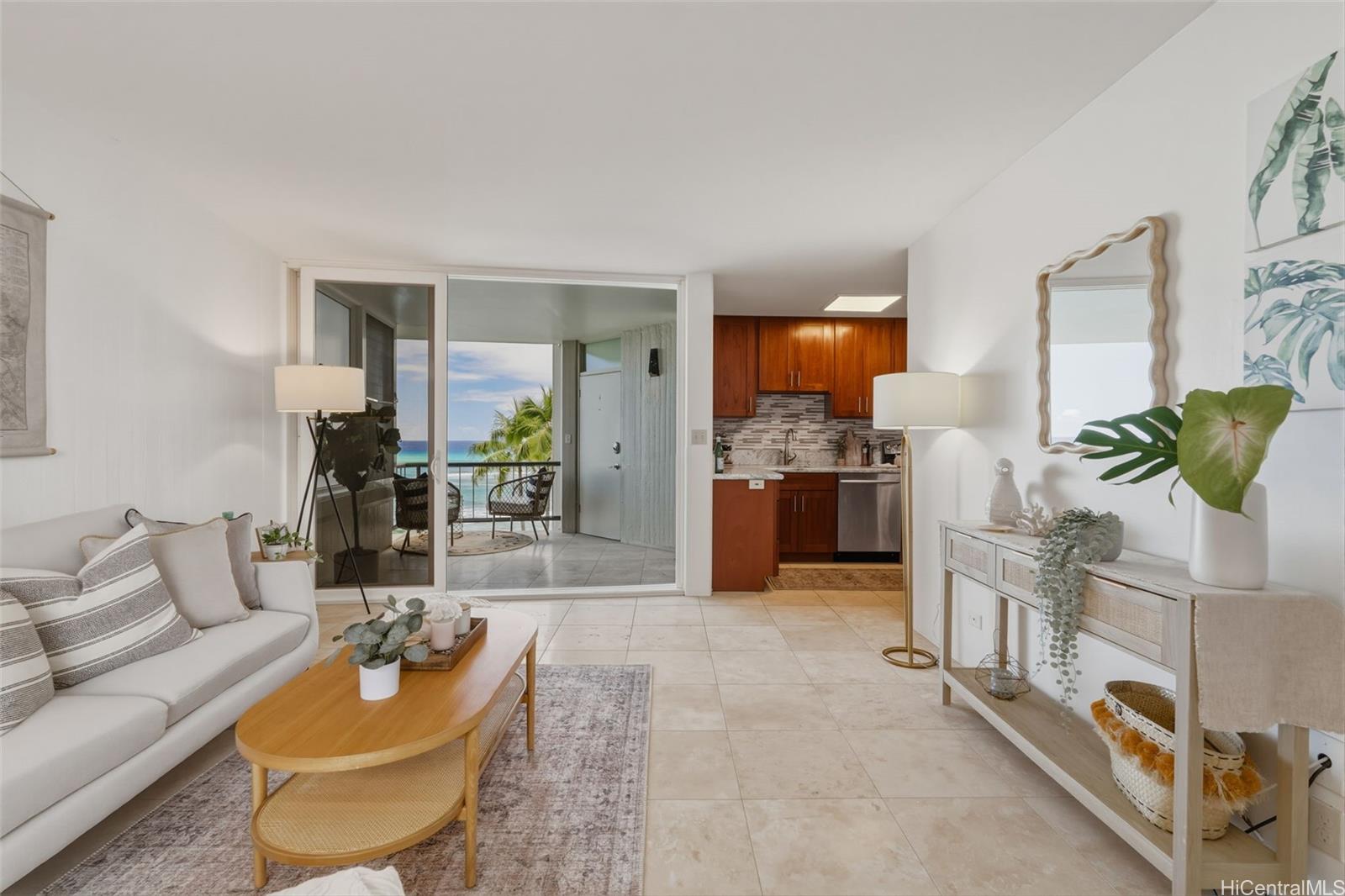 2943 Kalakaua Avenue  Unit 707