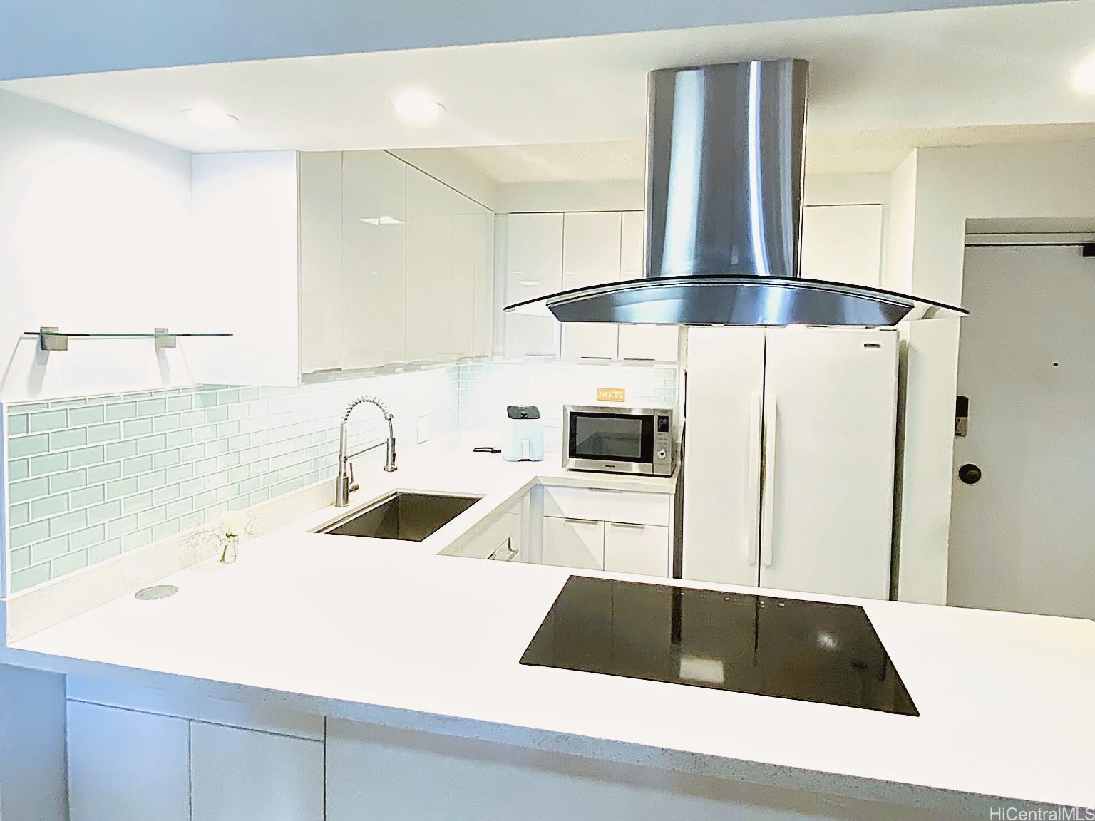 3138 Waialae Avenue  Unit 904