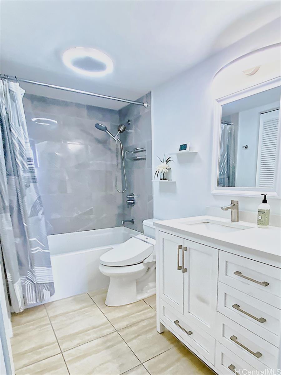 3138 Waialae Avenue  Unit 904