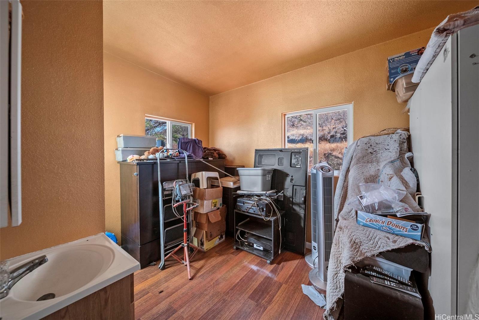 87-570 Hakimo Road