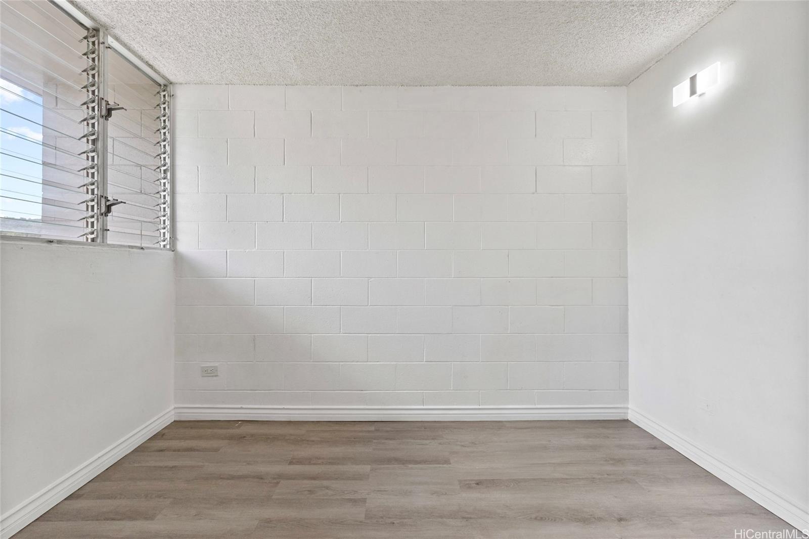 1260 Richard Lane  Unit 614