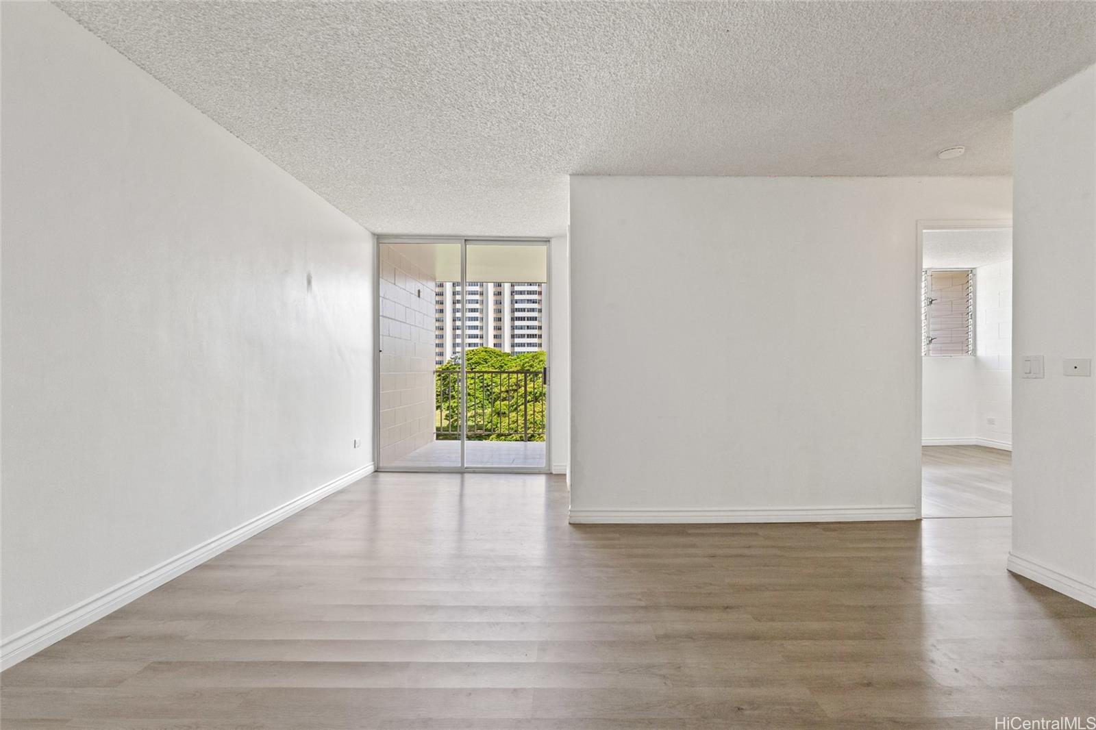 1260 Richard Lane  Unit 614