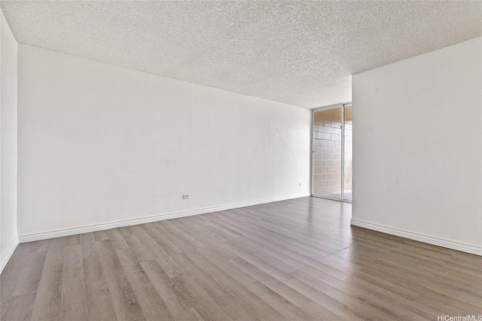 1260 Richard Lane  Unit 614
