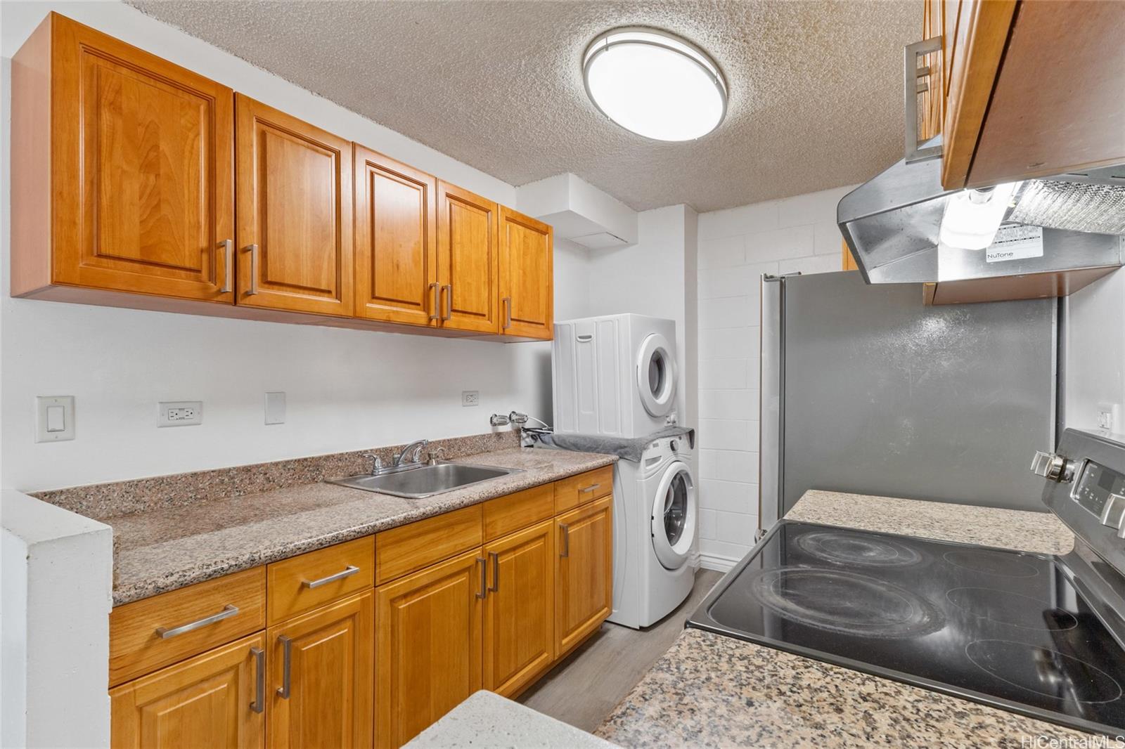 1260 Richard Lane  Unit 614