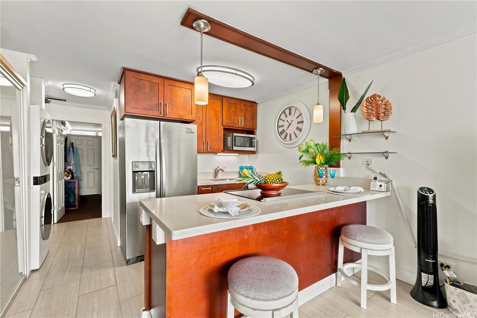 2611 Ala Wai Boulevard  Unit 706