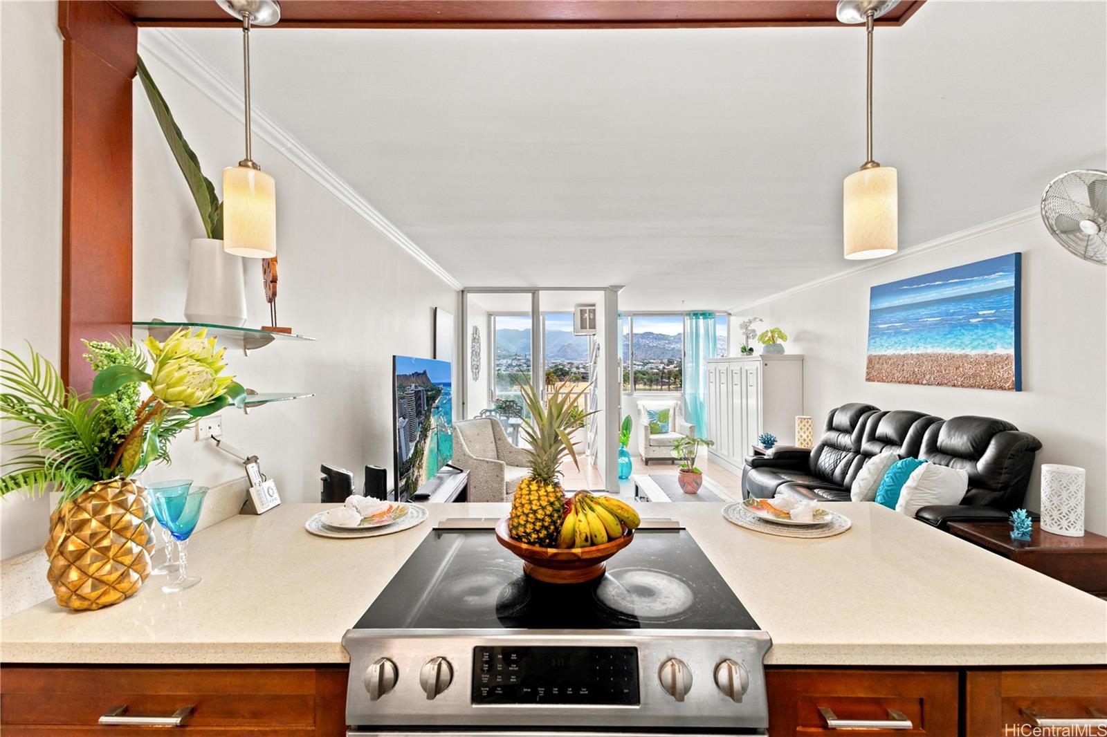 2611 Ala Wai Boulevard  Unit 706