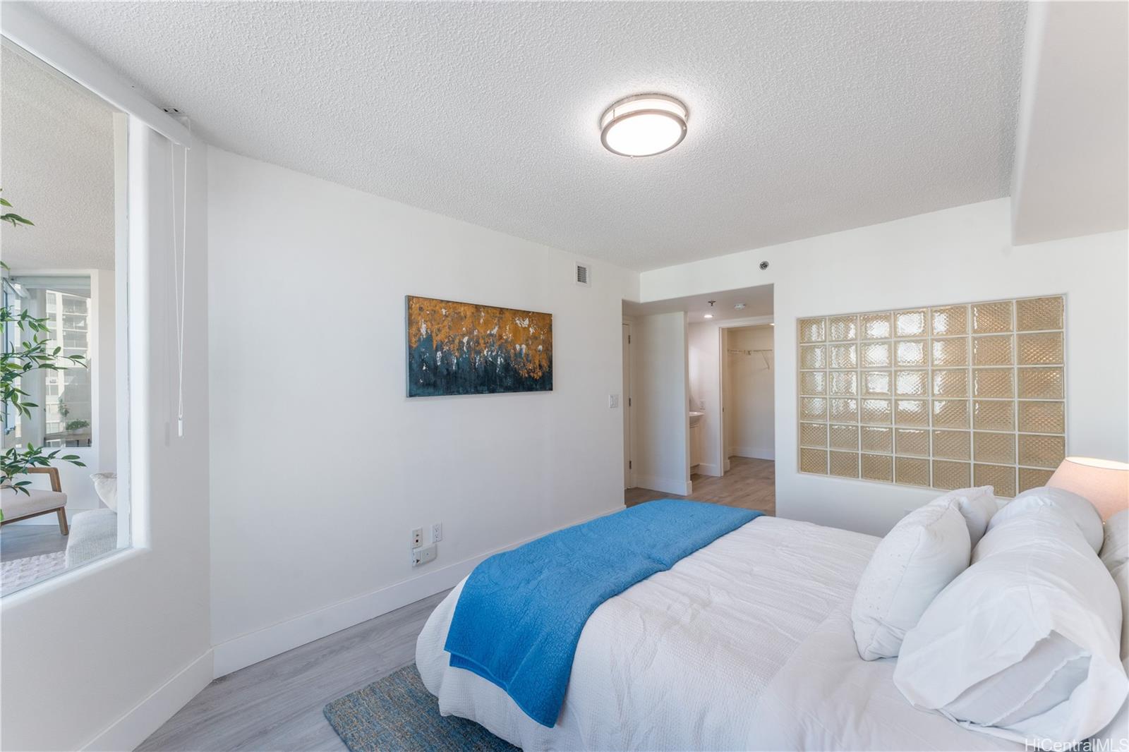 801 S King Street  Unit 1208