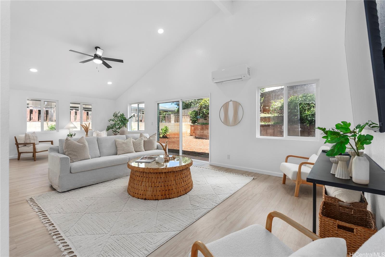 94-406 Hokuhele Place  Unit 406