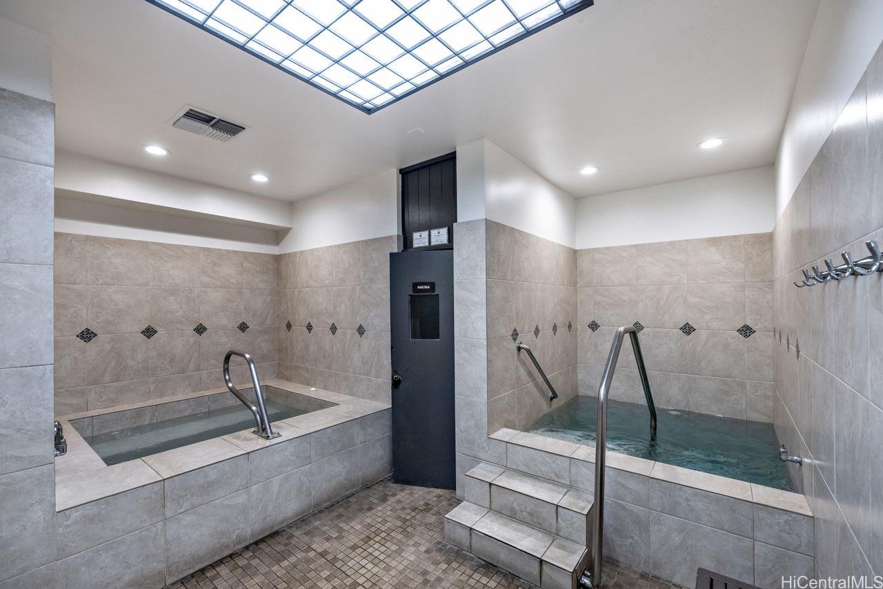 521 Hahaione Street  Unit 2-18K