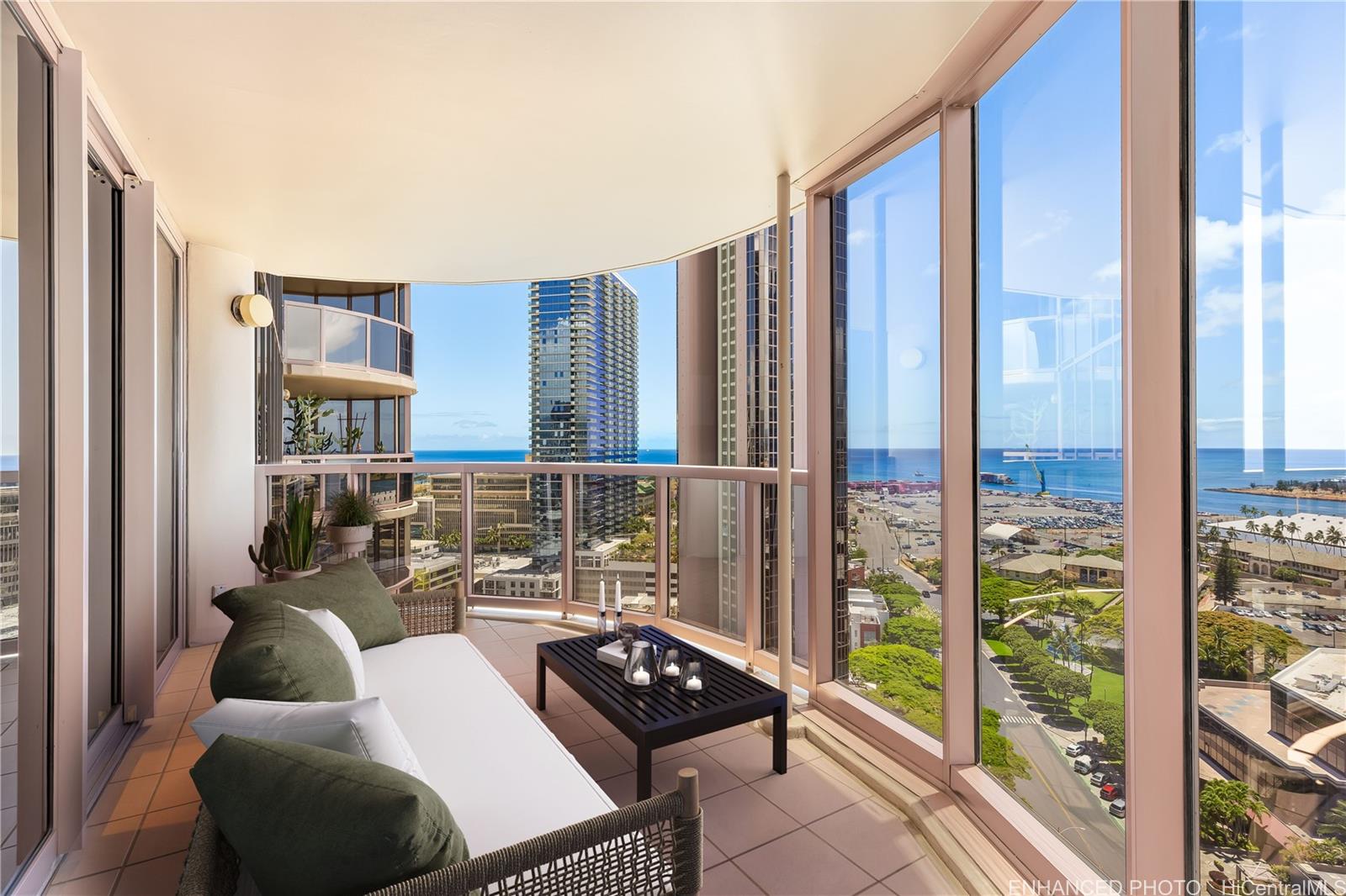 425 South Street 2203
