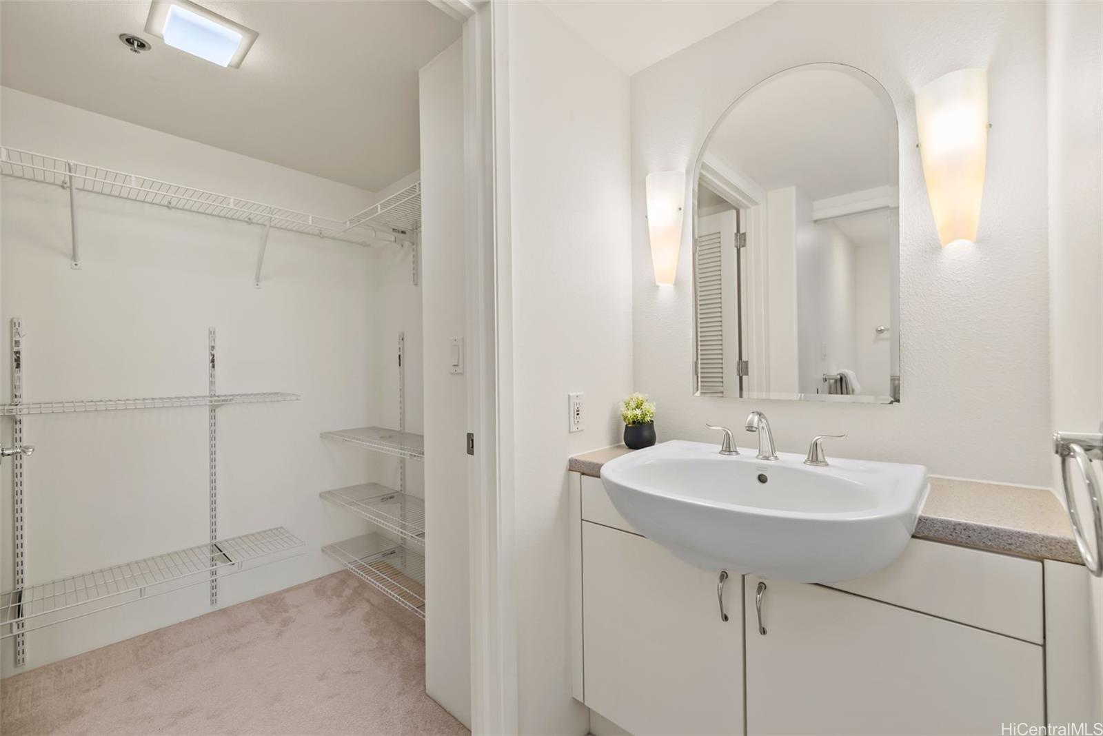 801 S King Street  Unit 1903