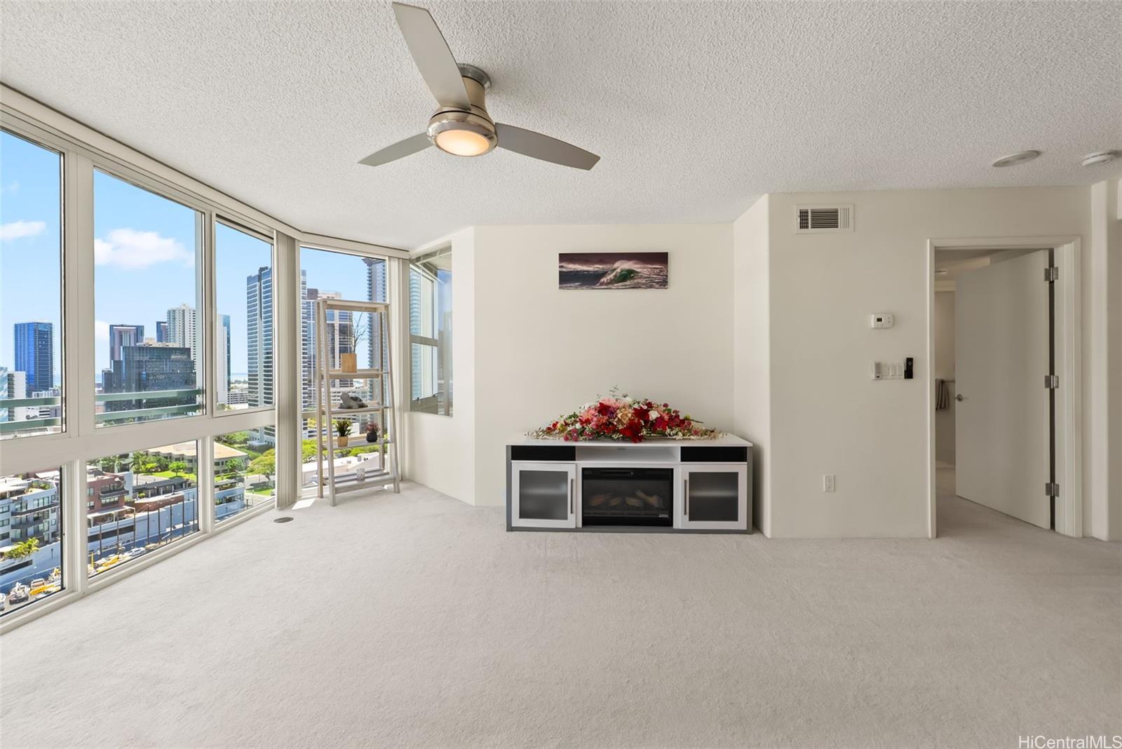 801 S King Street  Unit 1903