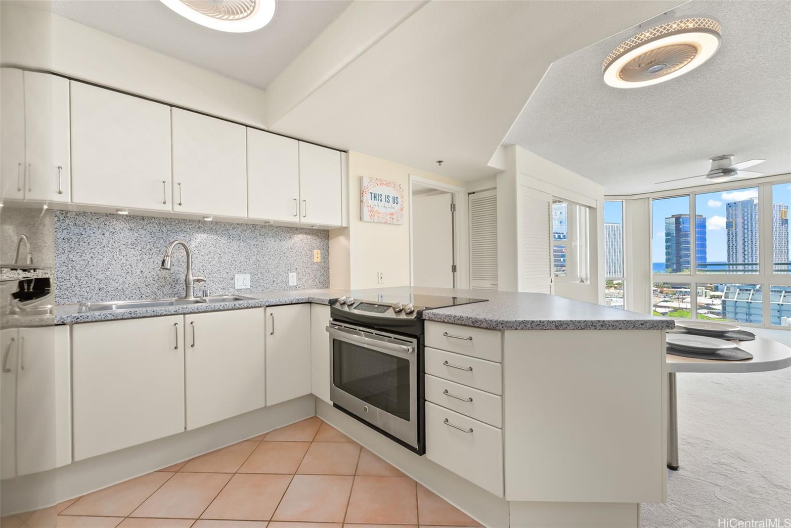 801 S King Street  Unit 1903