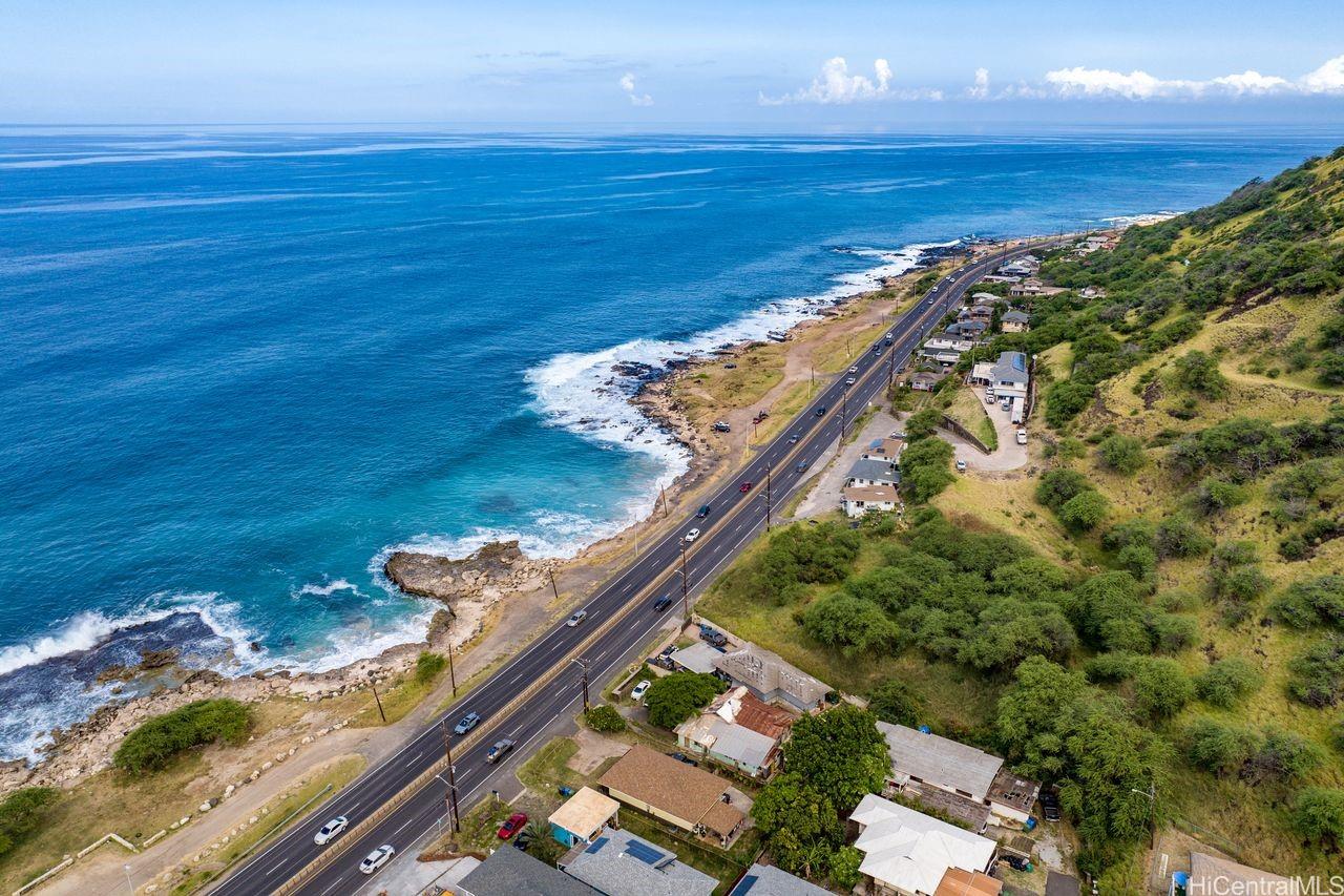 87-1392 Farrington Highway