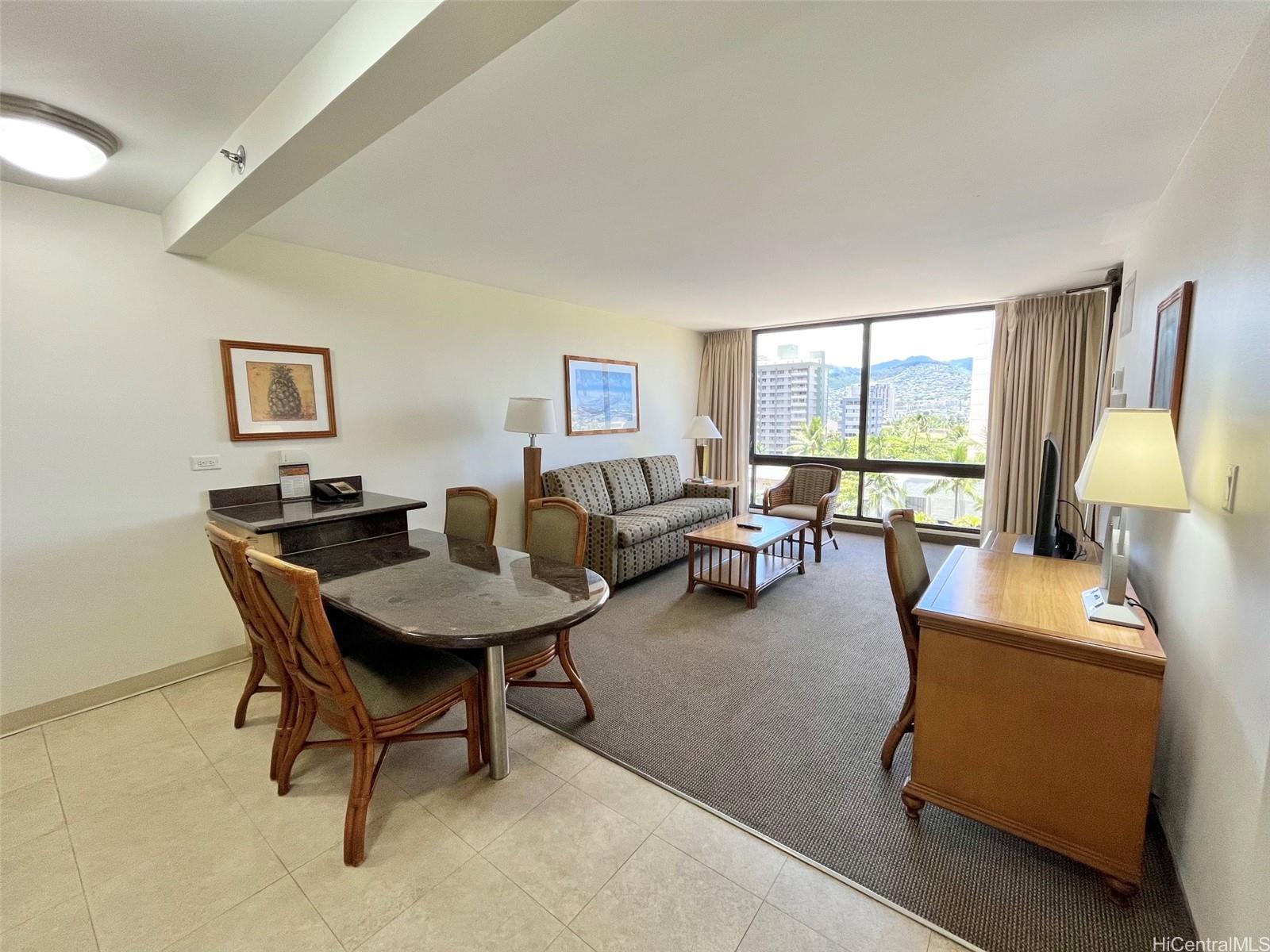 229 Paoakalani Avenue 903