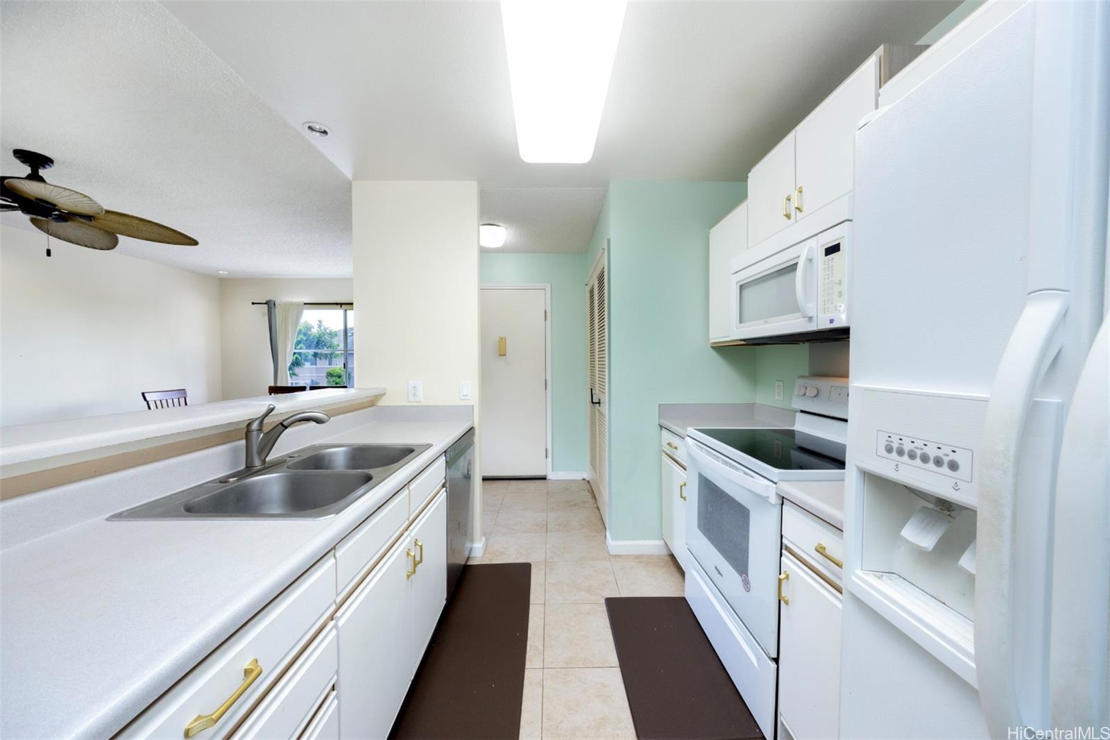 95-1071 Kaapeha Street  Unit 98