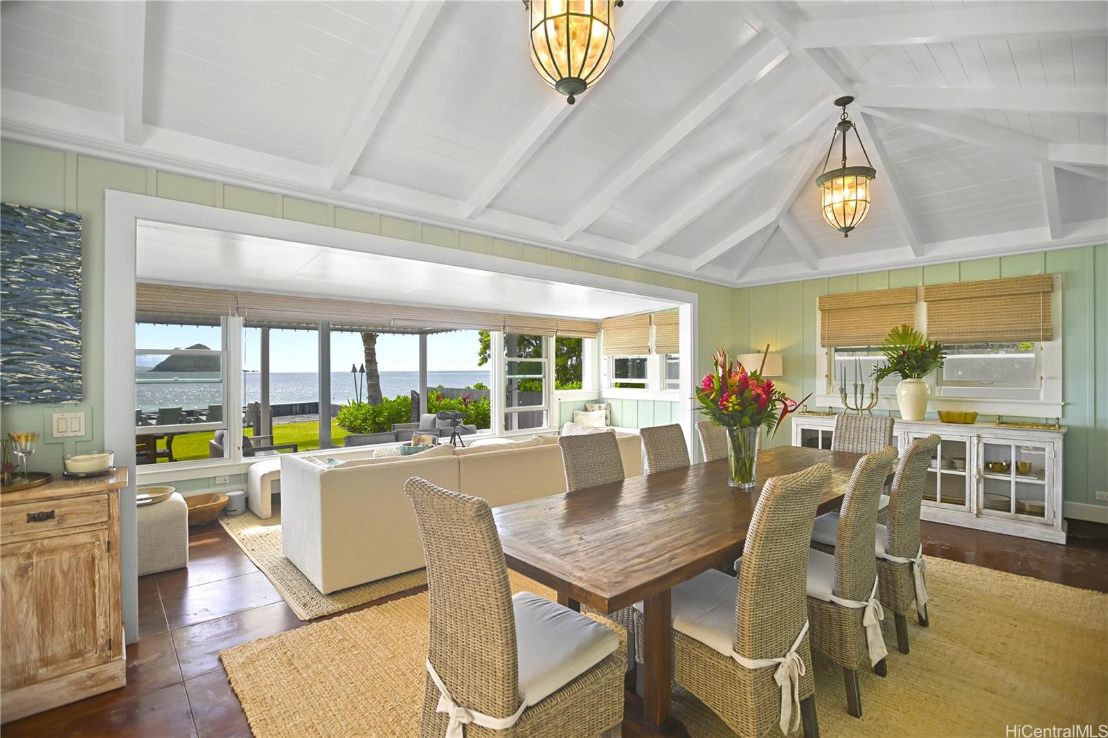 1414 Mokulua Drive