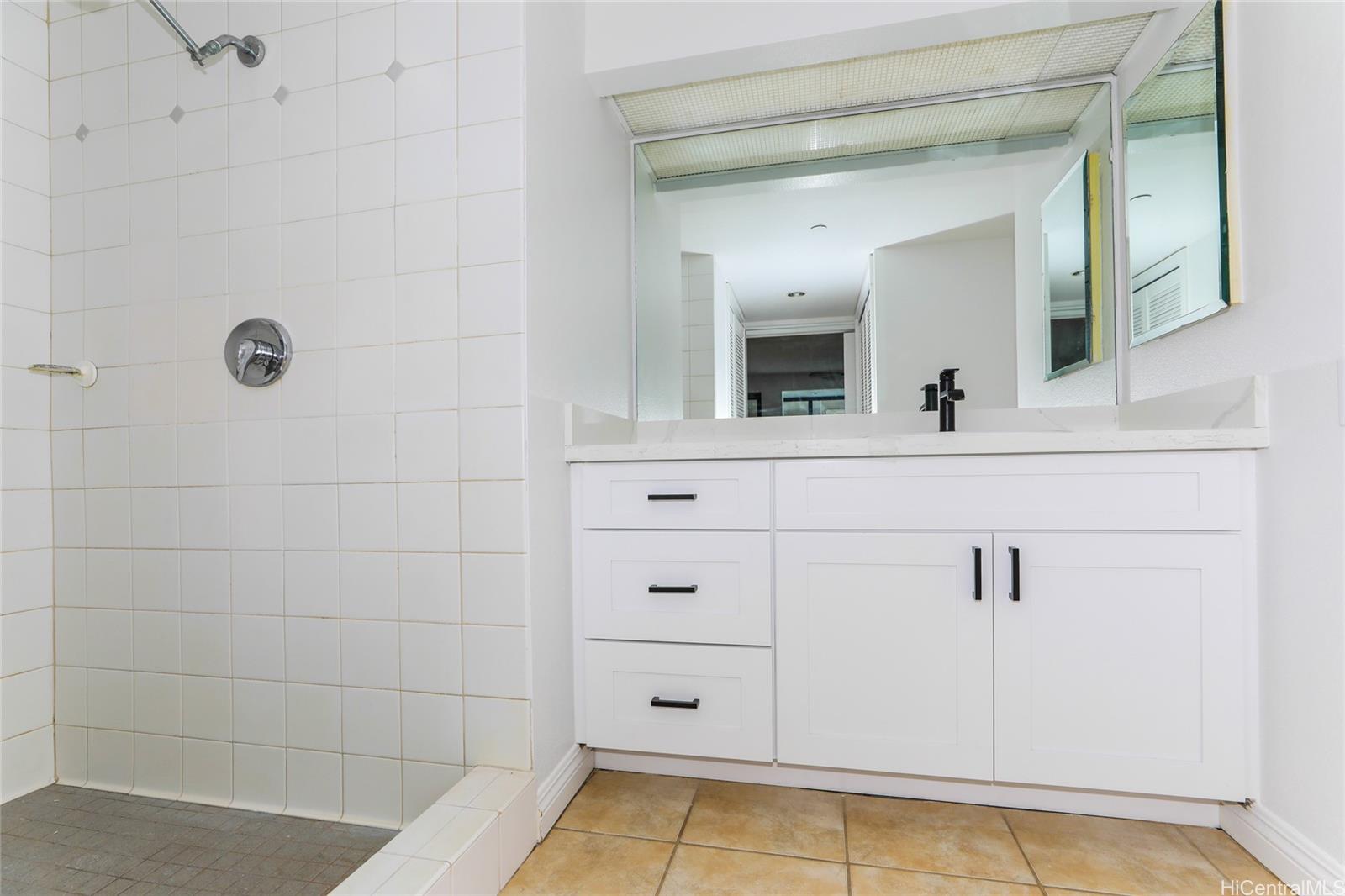 545 Queen Street  Unit 333