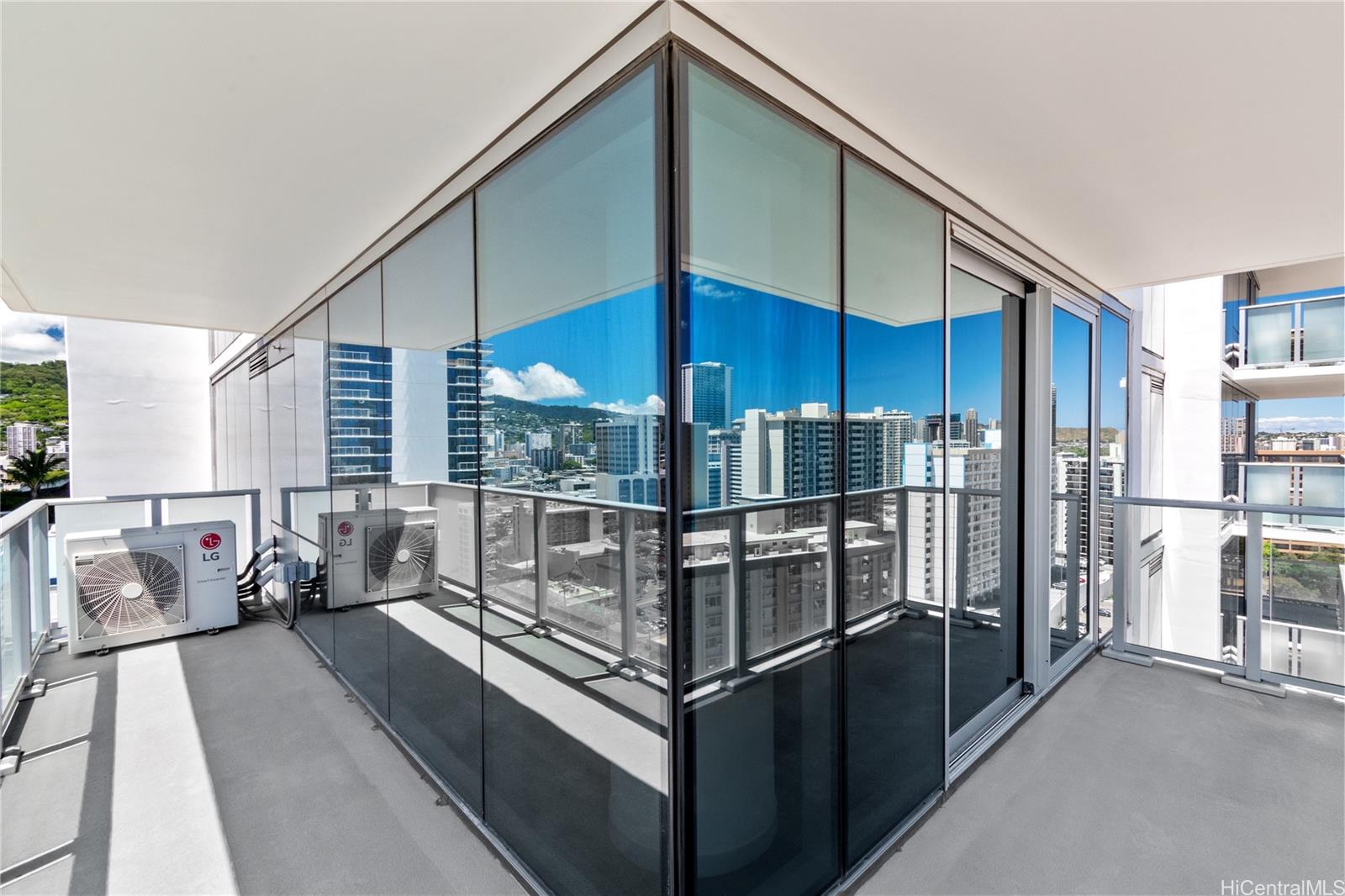 1500 Rycroft Street  Unit 1712R