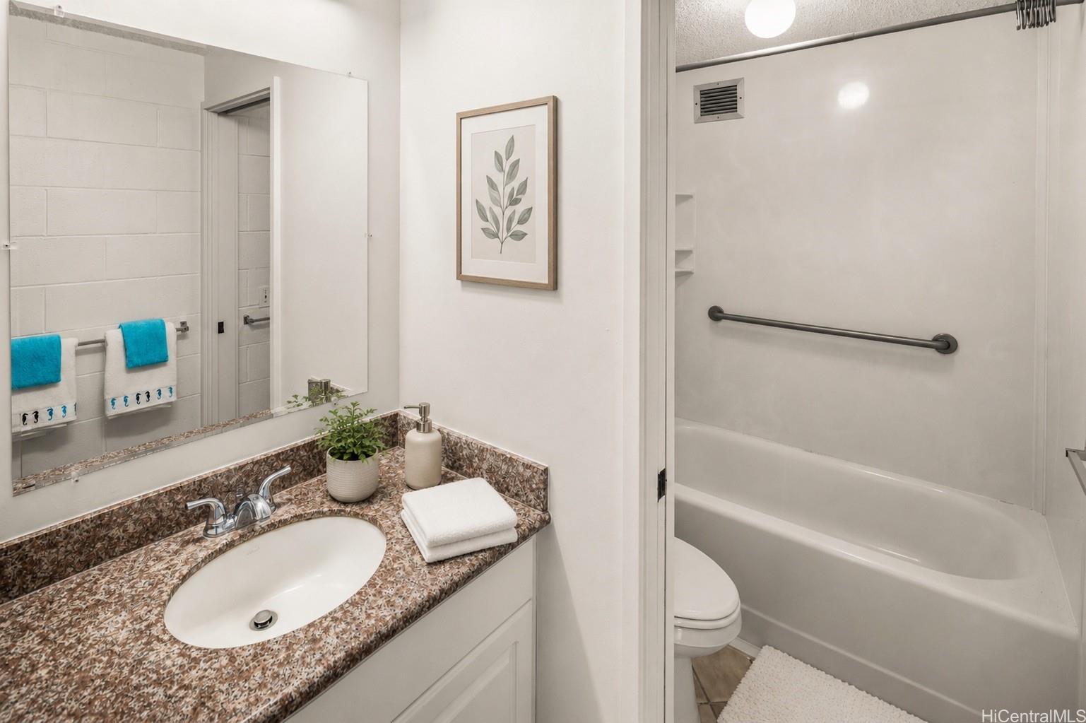 647 Kunawai Lane  Unit C614