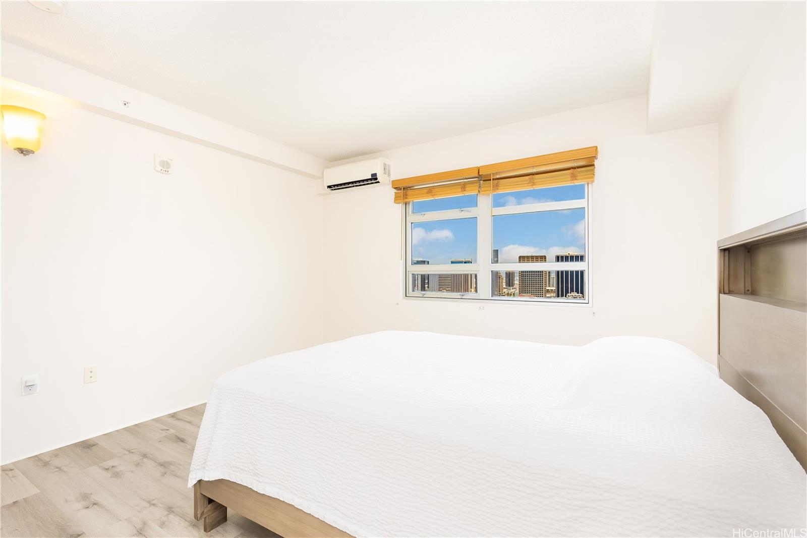 801 South Street  Unit 2910
