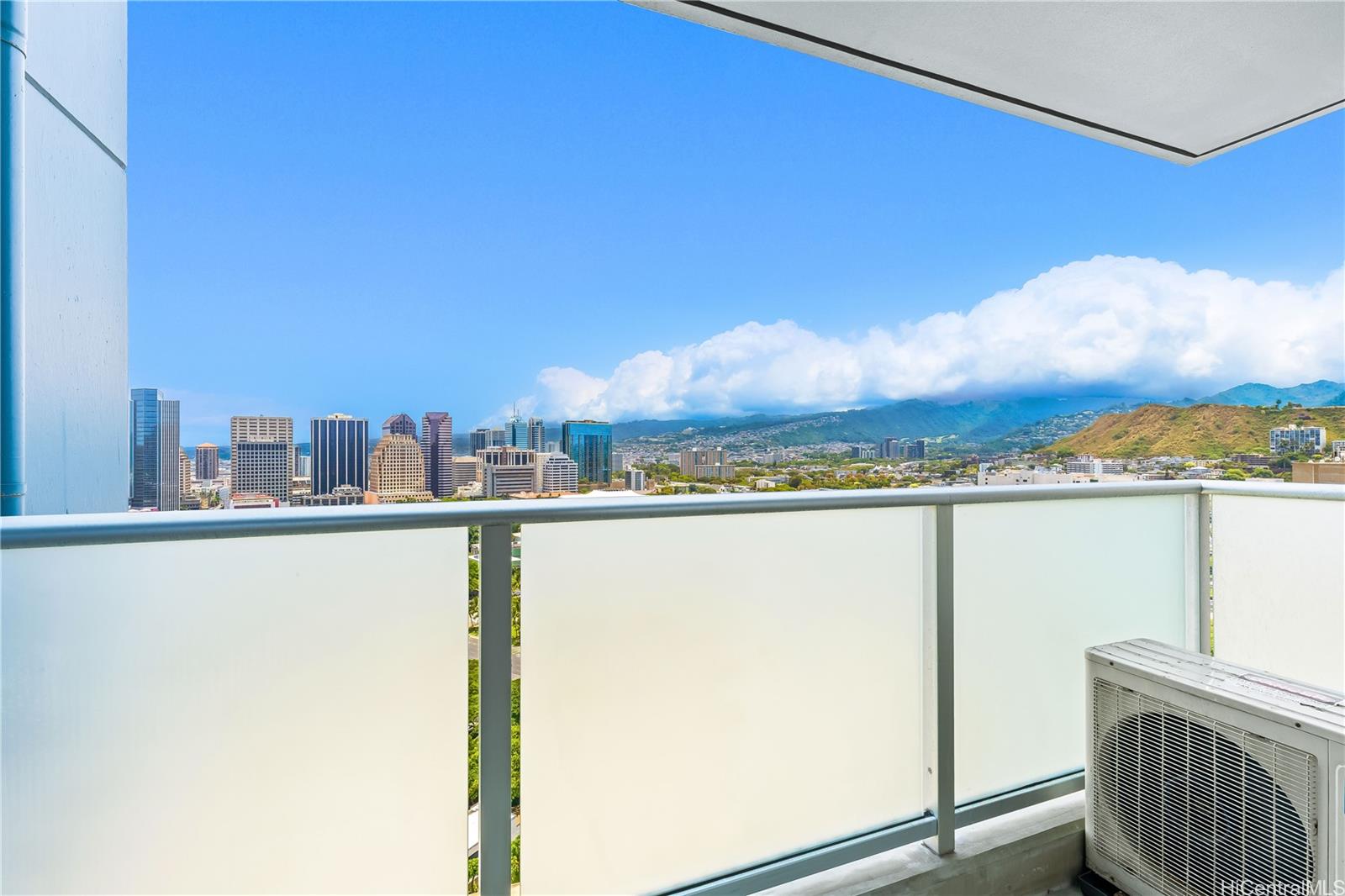 801 South Street  Unit 2910