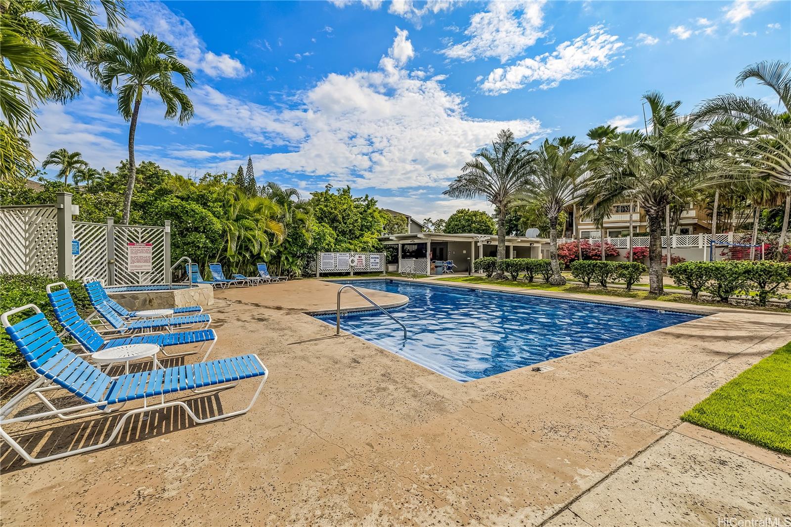 545 Mananai Place  Unit 28R