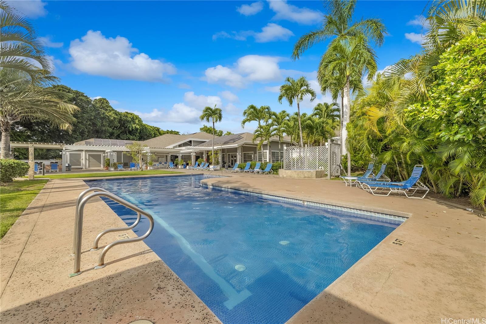 545 Mananai Place  Unit 28R