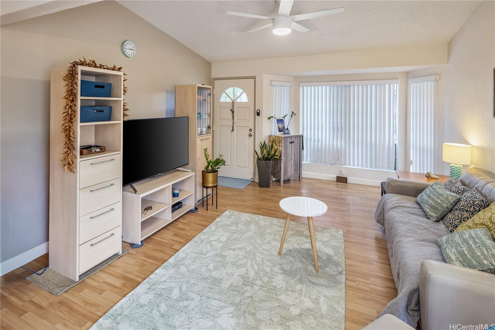 545 Mananai Place  Unit 28R