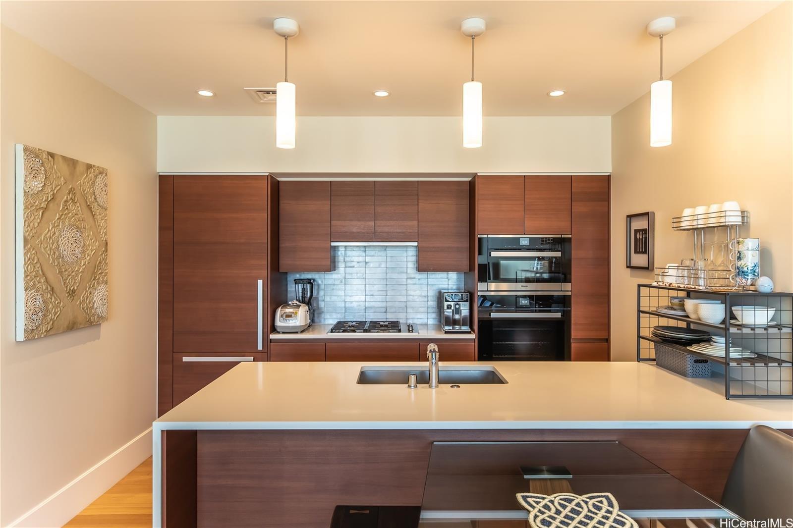 1108 Auahi Street  Unit 3305
