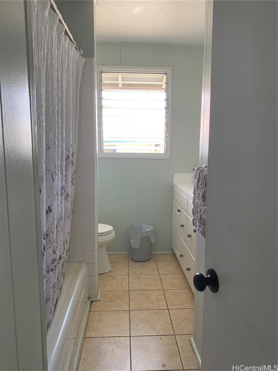 Photo 9 of 23