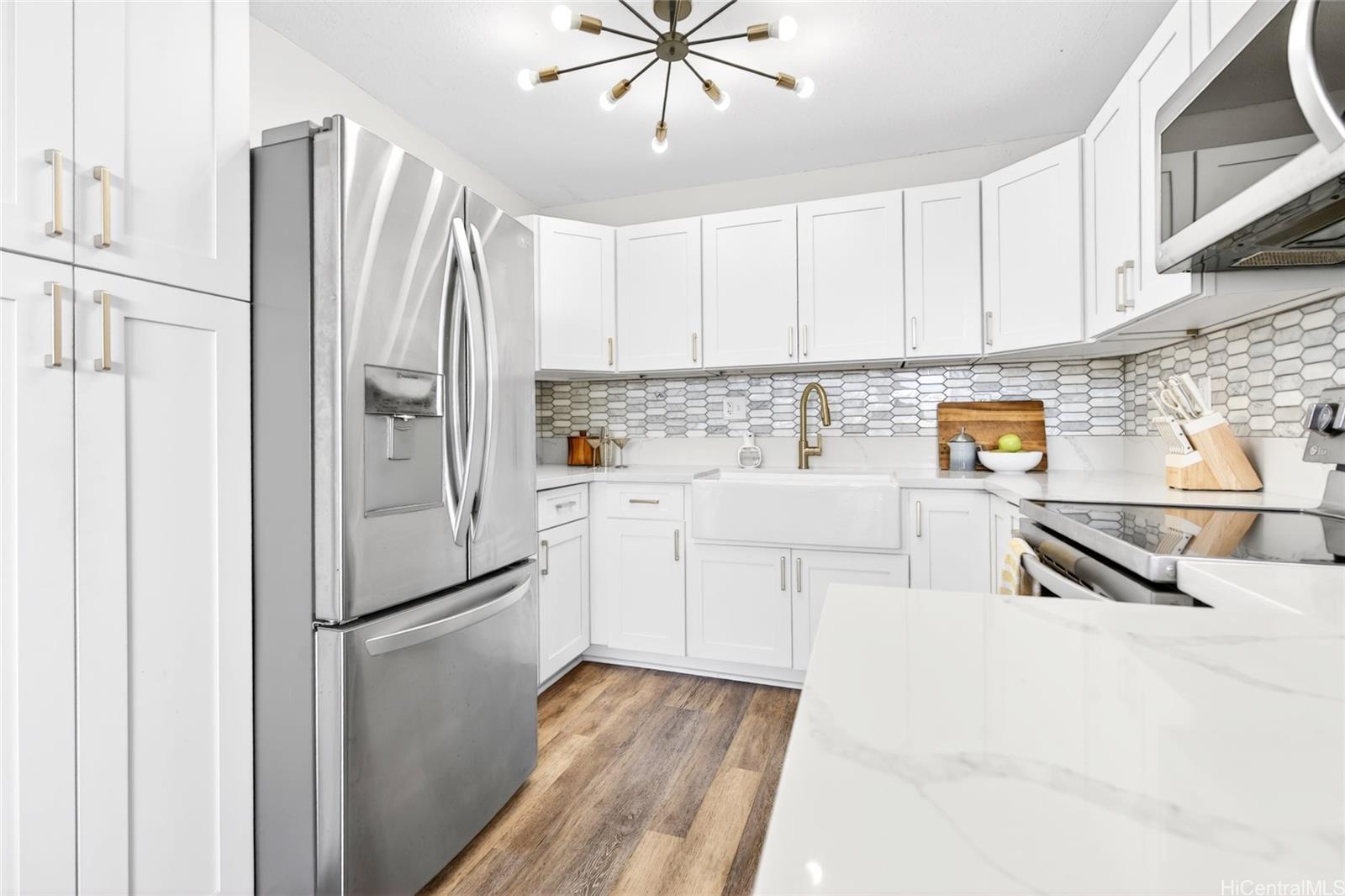 2754 Kuilei Street  Unit 704