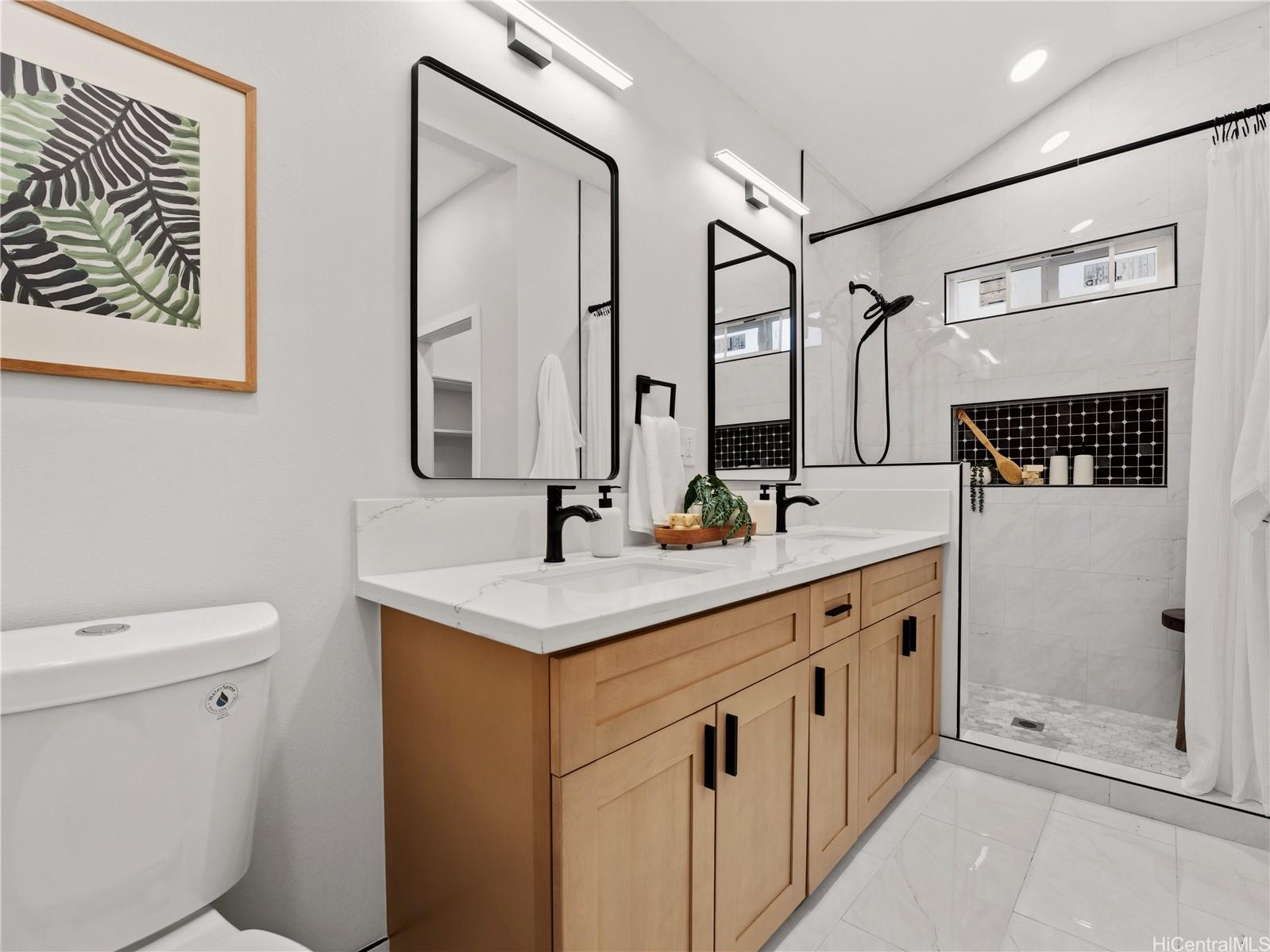 85-267 McArthur Street  Unit 2