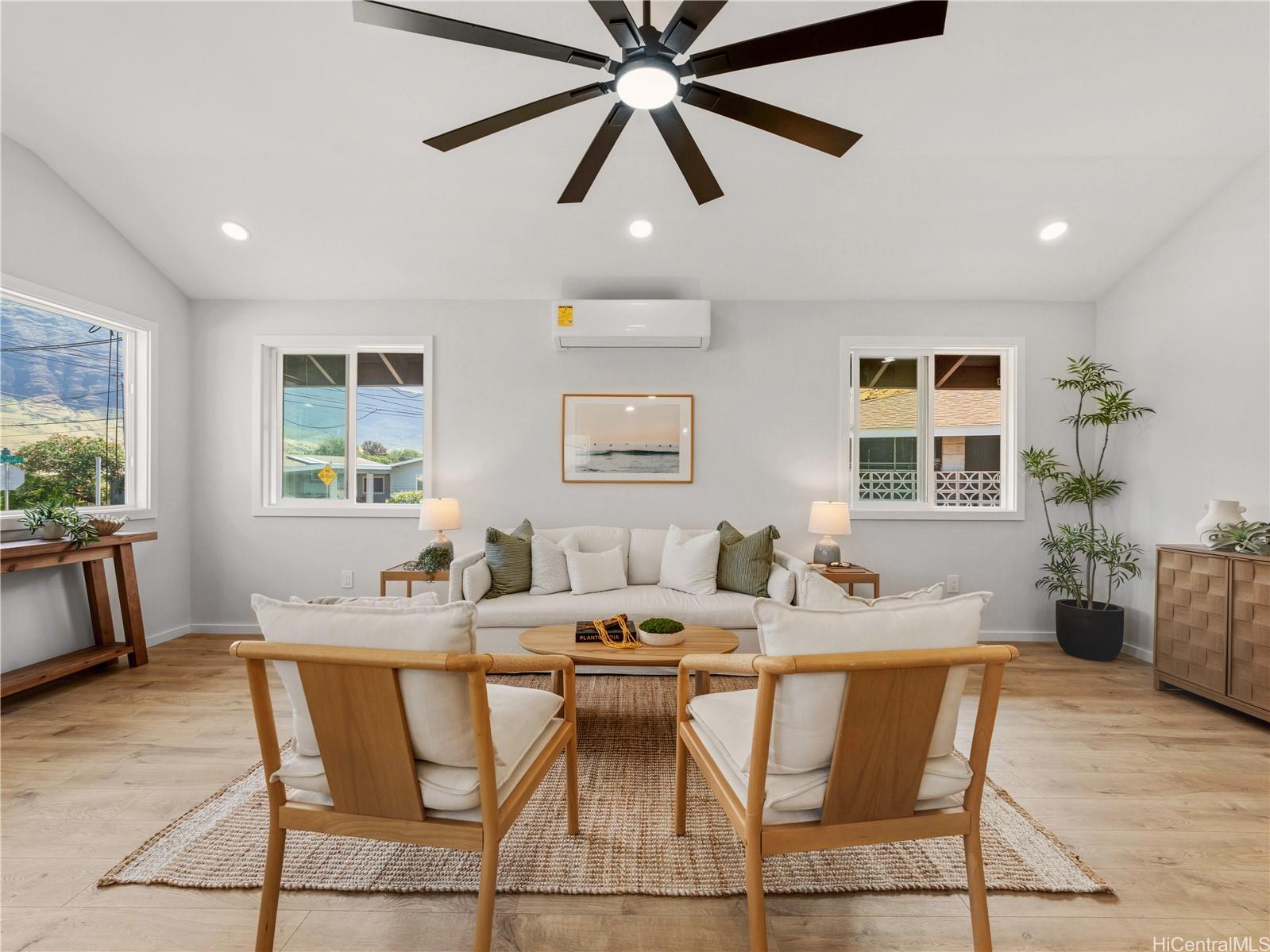 85-267 McArthur Street  Unit 2