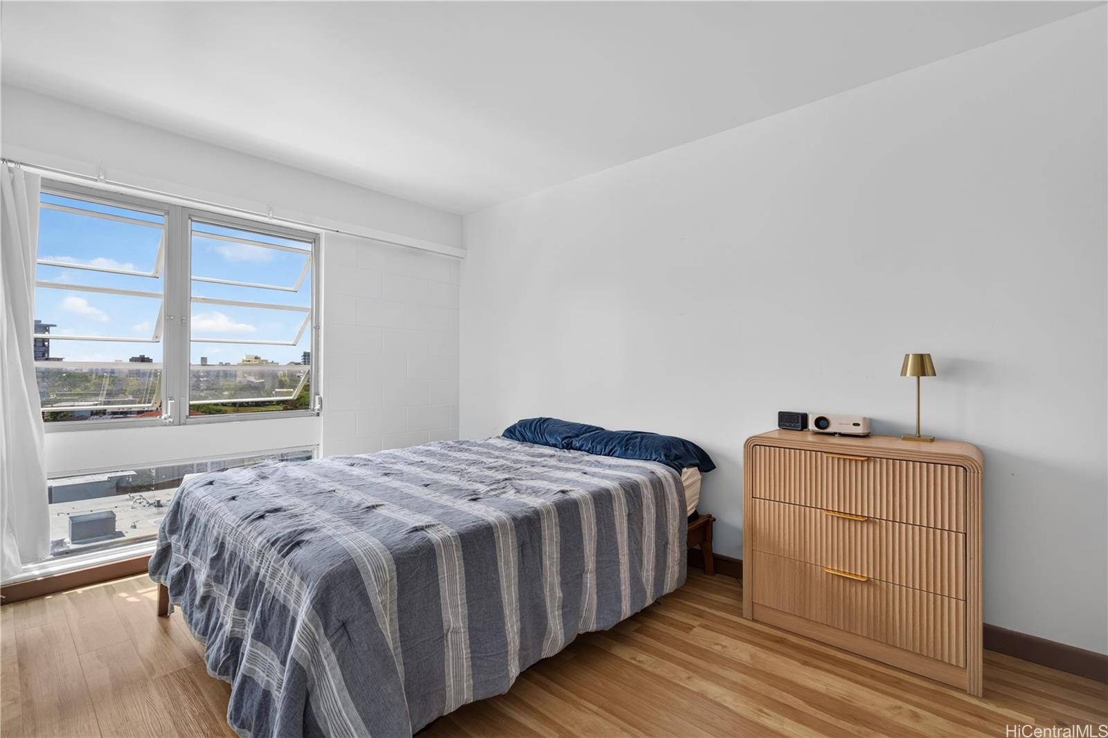 1616 Liholiho Street  Unit 1003