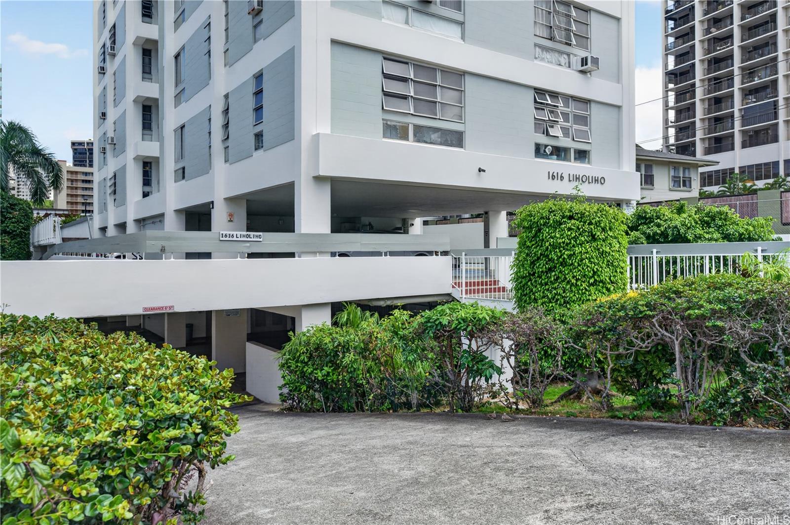1616 Liholiho Street  Unit 1003