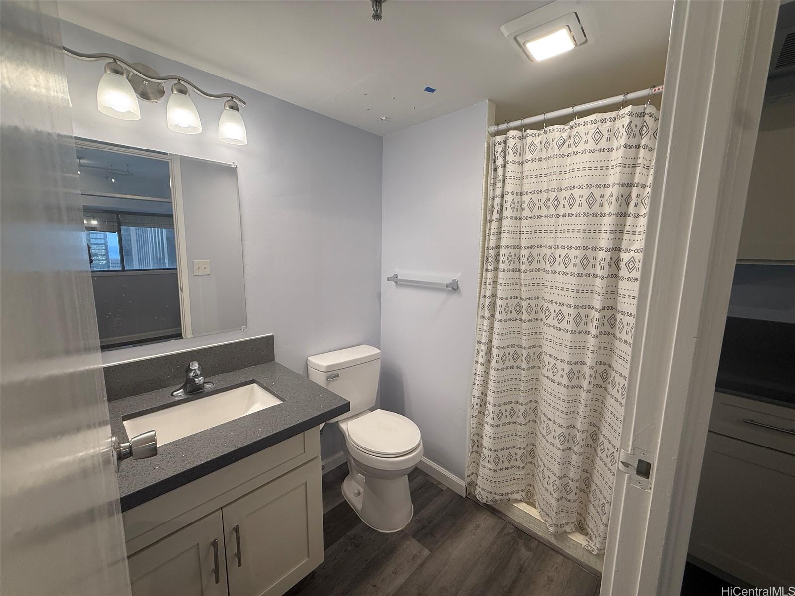 1188 Bishop Street  Unit 3212