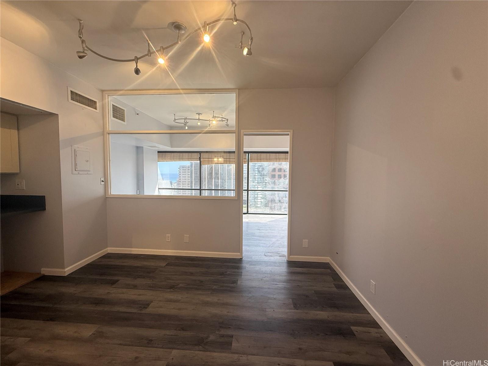 1188 Bishop Street  Unit 3212