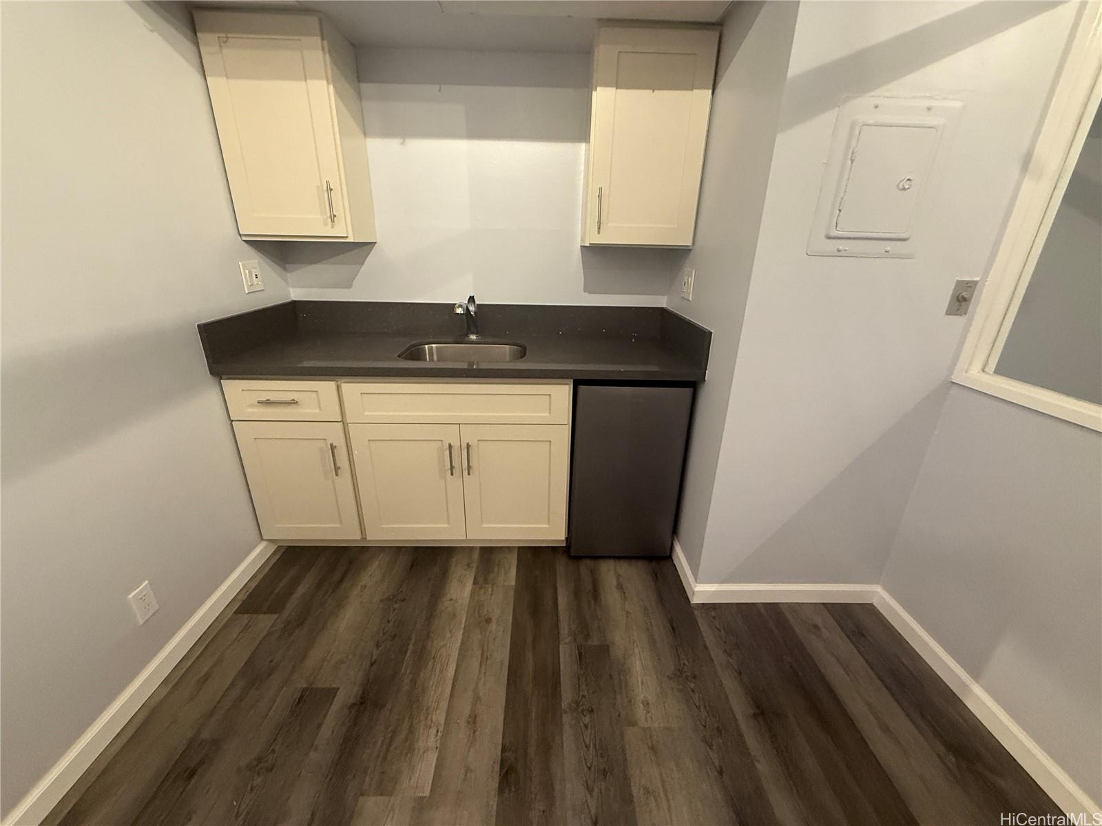 1188 Bishop Street  Unit 3212