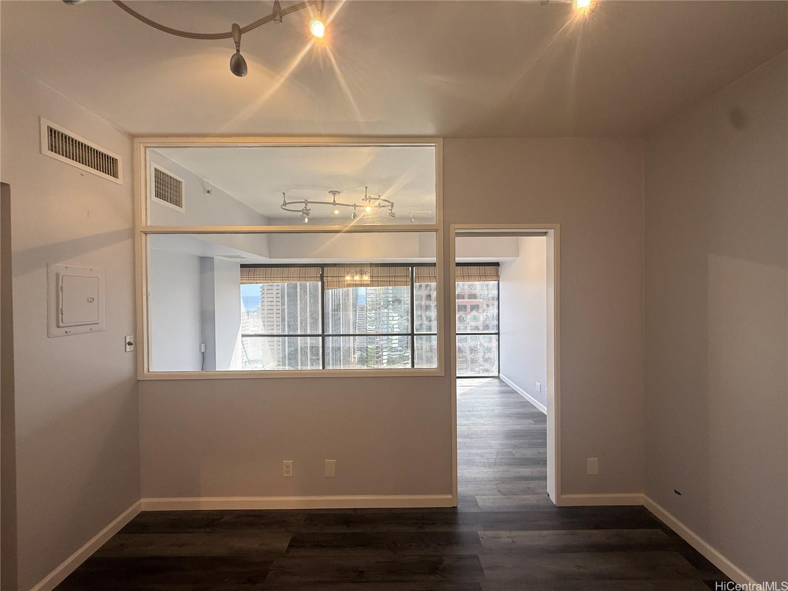 1188 Bishop Street  Unit 3212