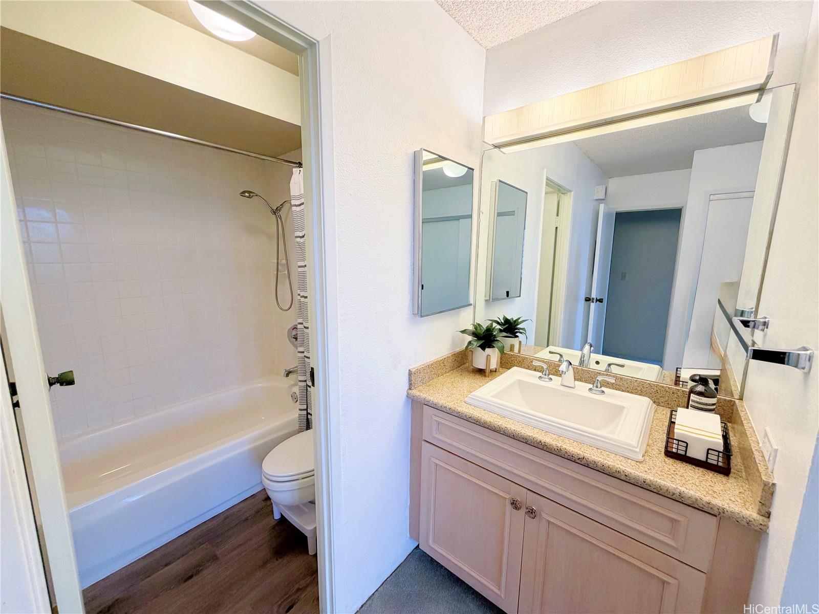 1255 Nuuanu Avenue  Unit 2209