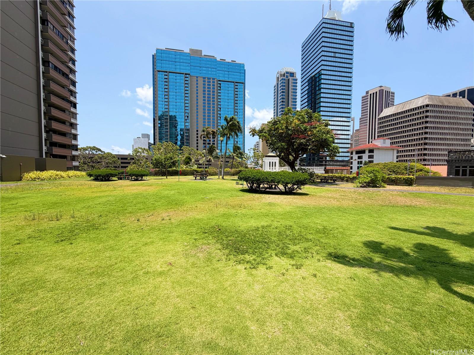 1255 Nuuanu Avenue  Unit 2209
