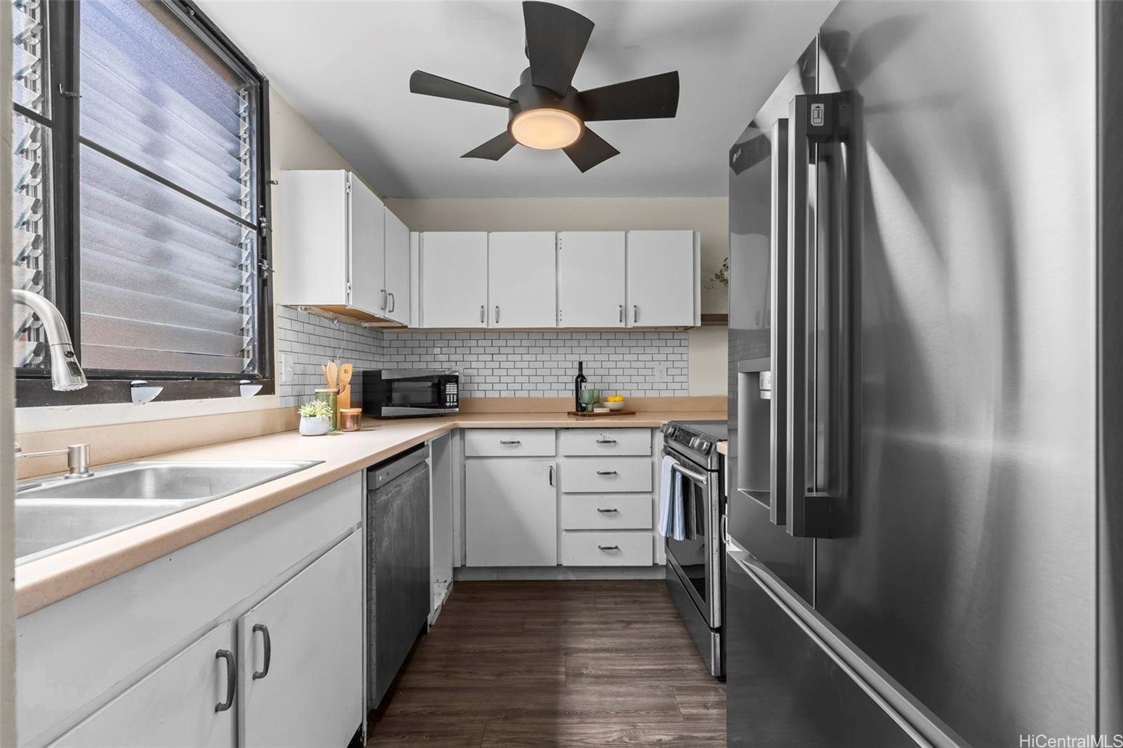 1015 Aoloa Place  Unit 335