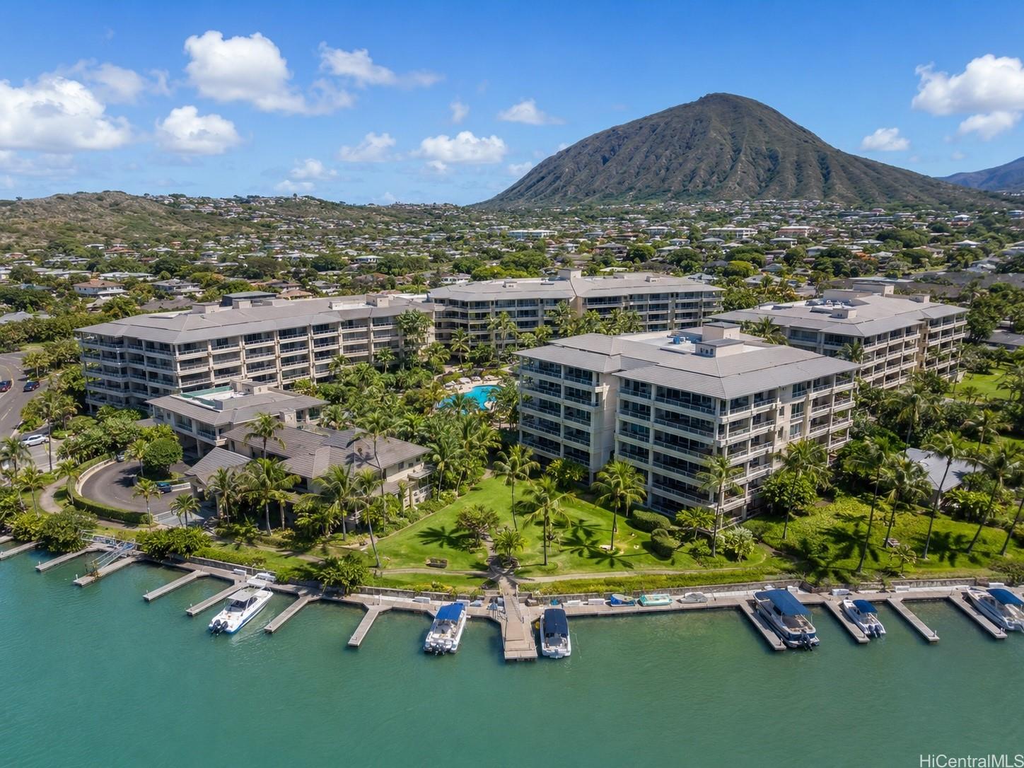 1 Keahole Place  Unit 2505