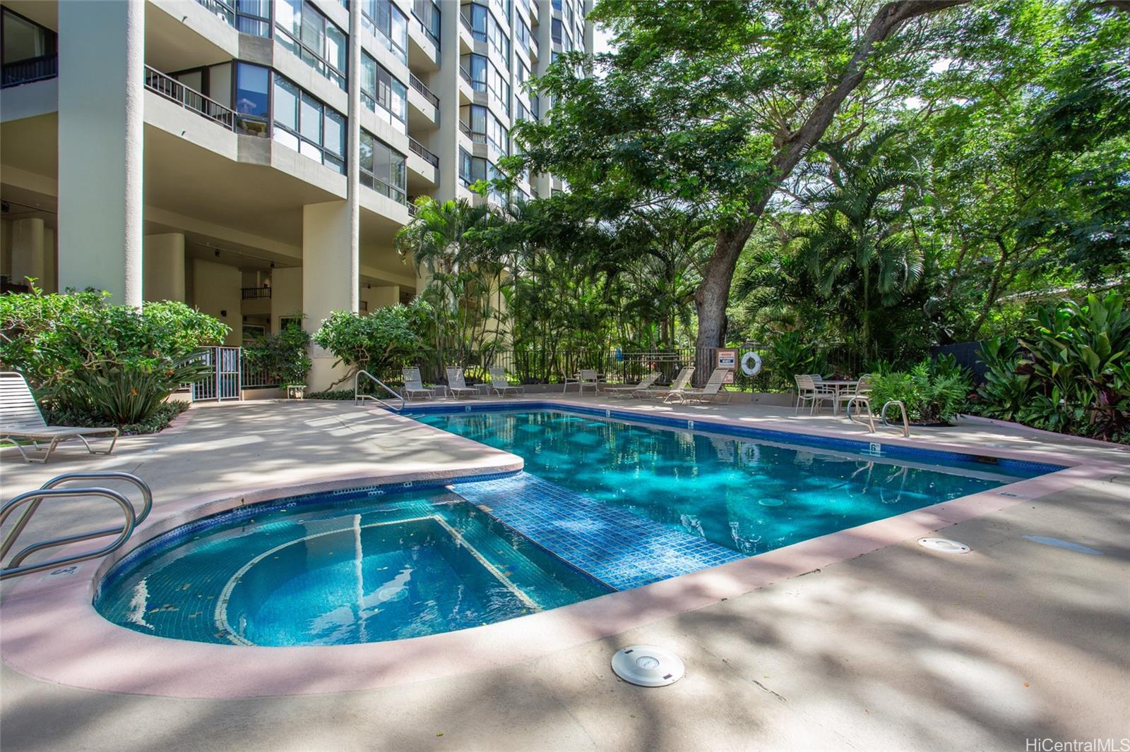 55 S Judd Street  Unit 1807