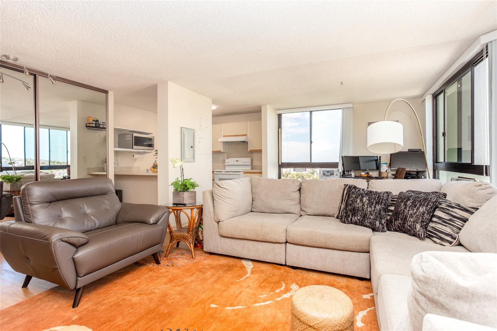 55 S Judd Street  Unit 1807