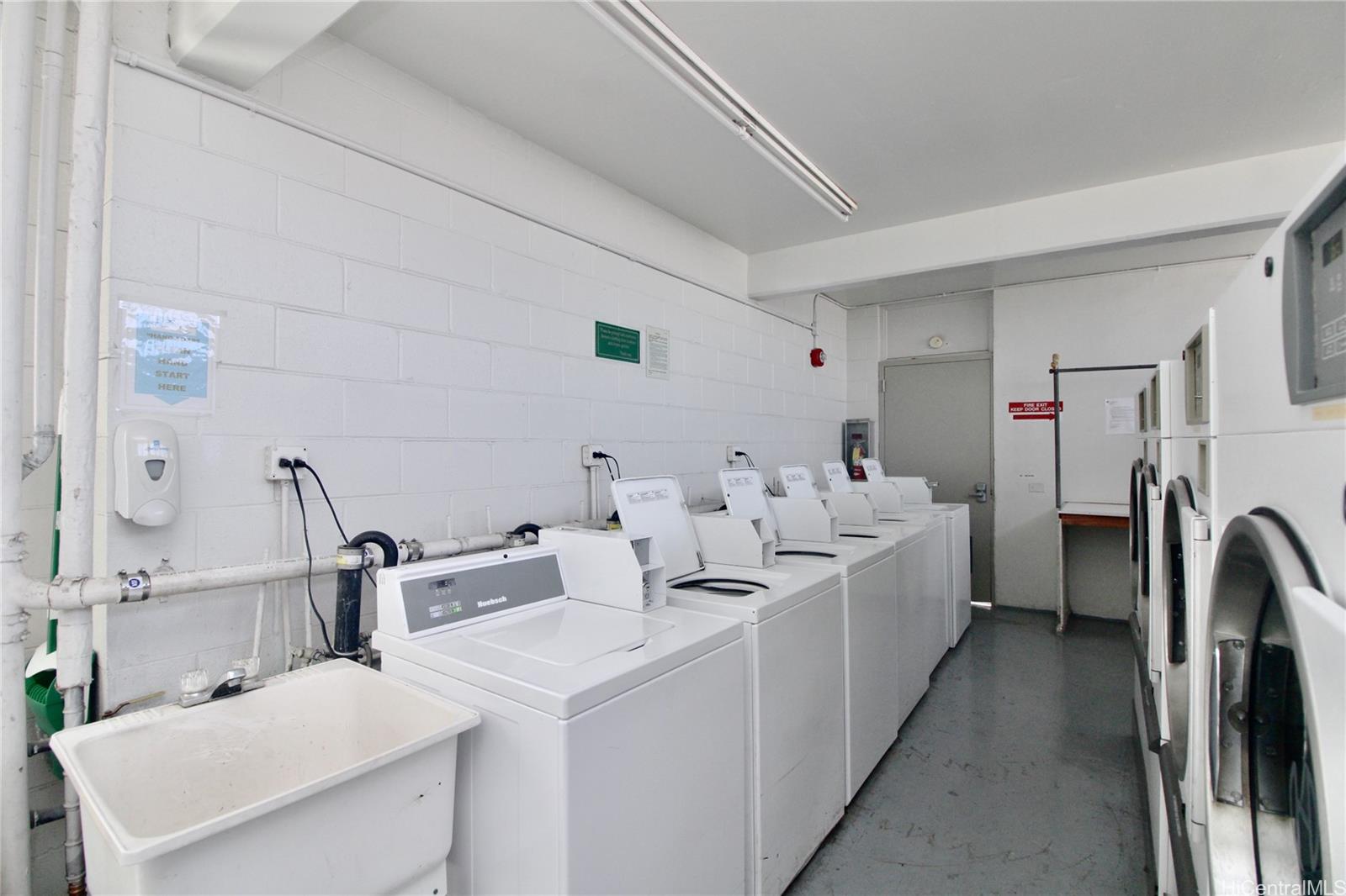 2648 Kuilei Street  Unit C41