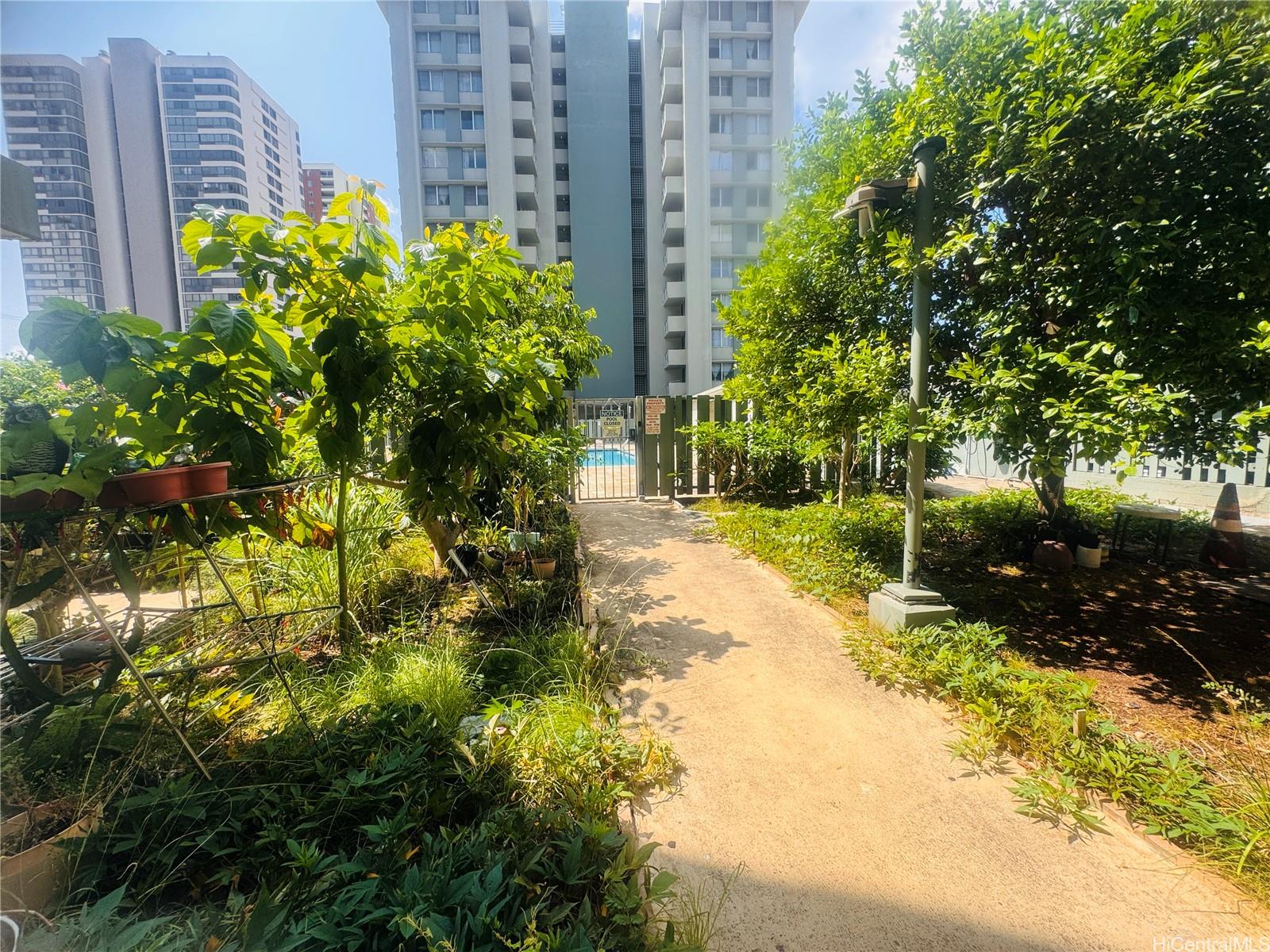 2648 Kuilei Street  Unit C41