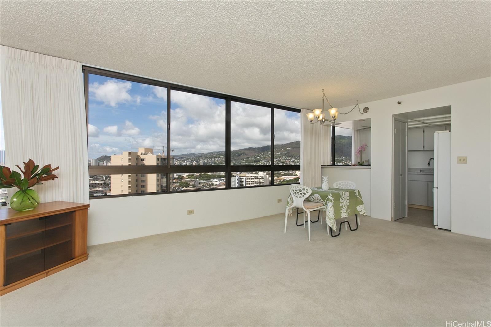 2499 Kapiolani Boulevard  Unit 2008